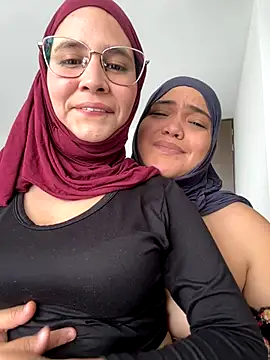 sweetmuslim01 online show from 09-19-25, 03:45