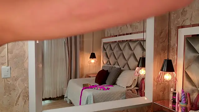 crystal gilton online show from 01-11-26, 07:08