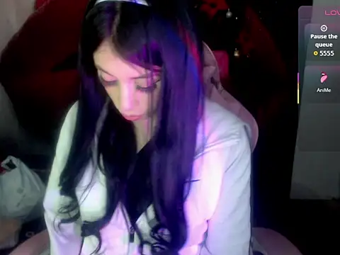 venus-foxy online show from 12-02-25, 03:18