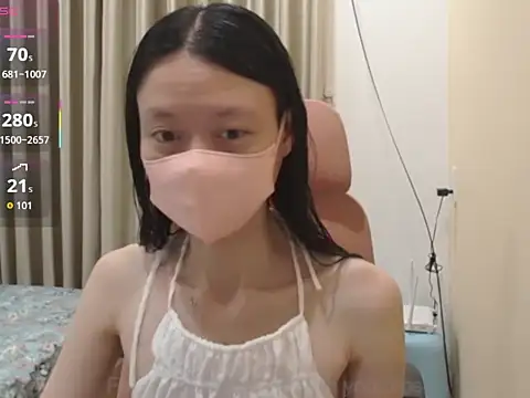 Lil-Cherries online show from 11-26-25, 11:22