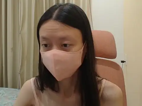 Lil-Cherries online show from 01-13-26, 04:34