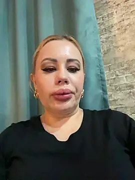 MonnyStef online show from 02-15-26, 09:11