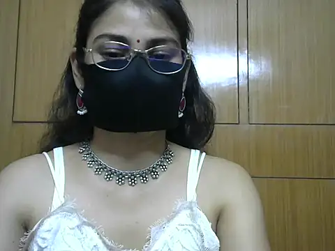 Snapshot of Fairy_Pie chatting on 06-25-26, 06:23 Fairy Pie online show from 06-25-26, 06:23