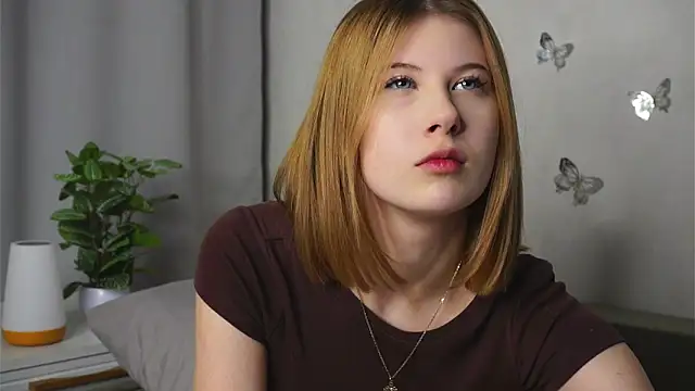 YvonneBou online show from 11-24-25, 07:13