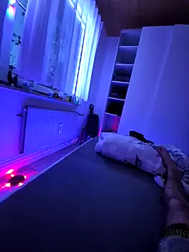 TirelessLot3 online show from 03-10-26, 05:29