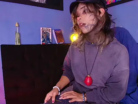 luxiel  online show from 01-16-26, 09:19