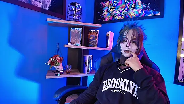 luxiel  online show from 03-08-26, 02:04