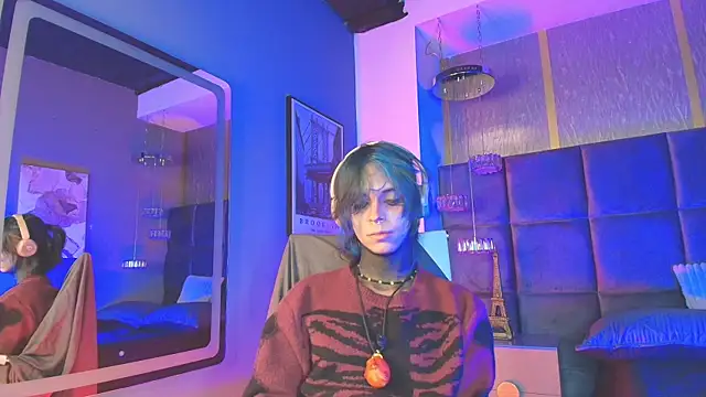 luxiel  online show from 04-16-26, 09:39