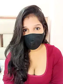 Sexy Divya   online show from 11-17-25, 06:08