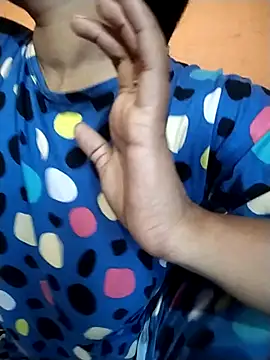 Sexy Divya   online show from 04-07-26, 12:55