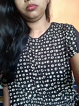 Sexy Divya   online show from 05-28-26, 01:03