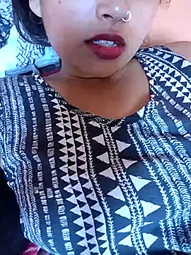 Sexy Divya   online show from 06-23-26, 07:06