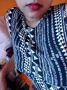 Sexy Divya   online show from 06-25-26, 08:30