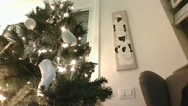 CuteDaddy92 online show from 12-16-25, 09:31