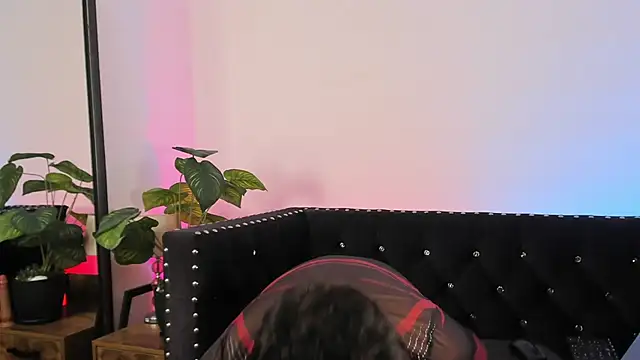 Valentin X online show from 11-26-25, 04:24