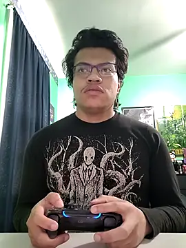 Snapshot of Crypticfreak50 chatting on 11-07-25, 04:40 Crypticfreak50 online show from 11-07-25, 04:40