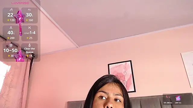 Snapshot of Aiilyn_7 chatting on 11-10-25, 09:36 Aiilyn 7 online show from 11-10-25, 09:36