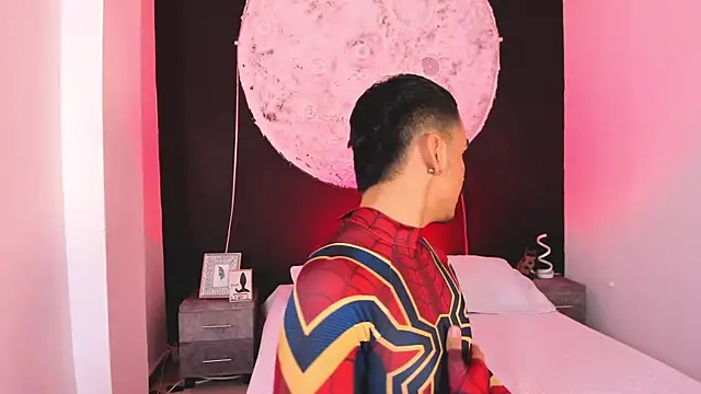 NicoKingg  online show from 11-19-25, 04:34