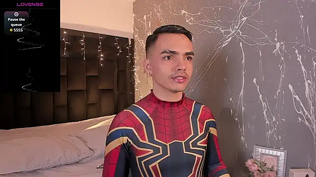 NicoKingg  online show from 12-21-25, 03:57