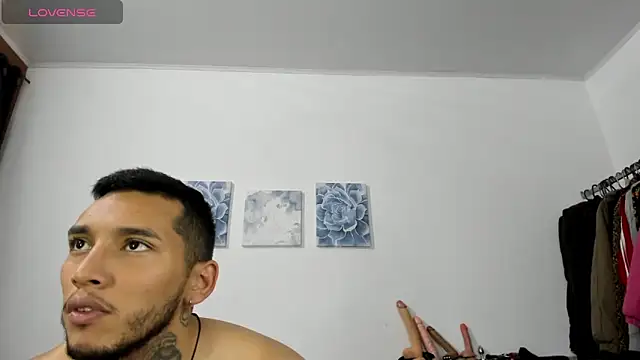 ariannawil online show from 12-16-25, 10:04