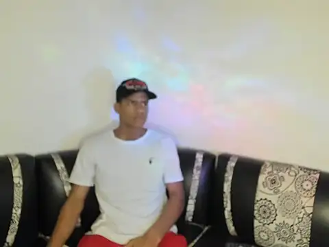 JUANBIGCOCK21CM online show from 04-28-26, 08:25