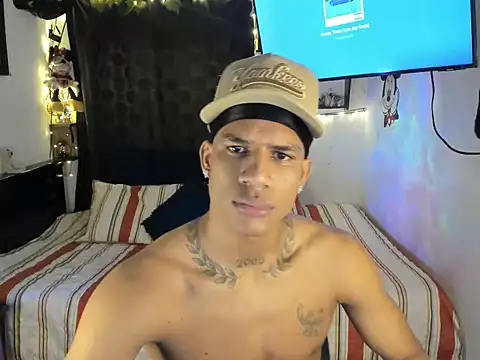 JUANBIGCOCK21CM online show from 07-30-26, 01:21