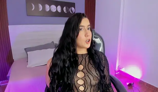 Amy Leah online show from 04-22-26, 06:20