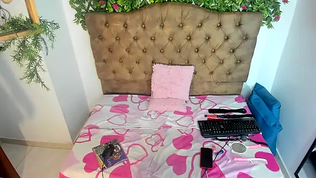Sasha Sexxx1 online show from 07-30-26, 07:13