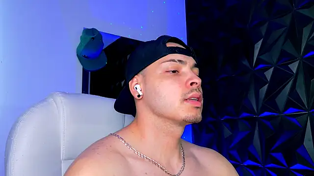 Maxwell Dupont online show from 01-11-26, 07:30