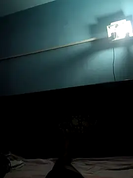 Touchmehotbitch online show from 03-21-26, 11:30