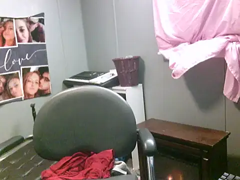 trickydickydaddy online show from 11-30-25, 09:35