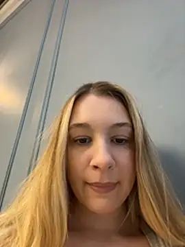 Snapshot of SashaCatt chatting on 06-30-26, 08:48 SashaCatt online show from 06-30-26, 08:48