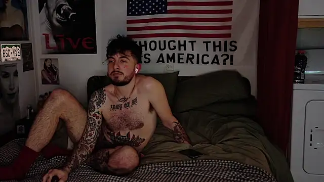 holefur2 online show from 11-19-25, 10:37