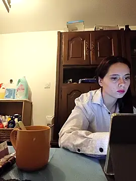 MickNanaa online show from 12-19-25, 07:48