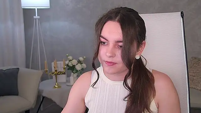 FrancescaCavaliere online show from 06-10-26, 12:59