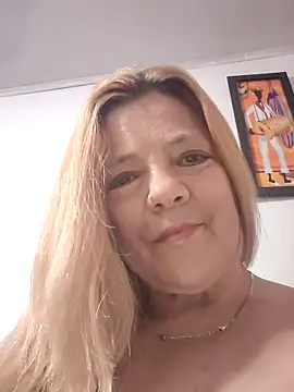 Snapshot of karlaanqui1 chatting on 05-07-26, 10:15 karlaanqui1 online show from 05-07-26, 10:15