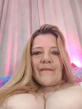 Snapshot of karlaanqui1 chatting on 05-30-26, 11:51 karlaanqui1 online show from 05-30-26, 11:51