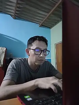 Maqui3 online show from 02-26-26, 03:27