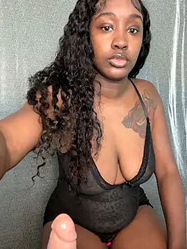 ToyaThick online show from 11-20-25, 05:23