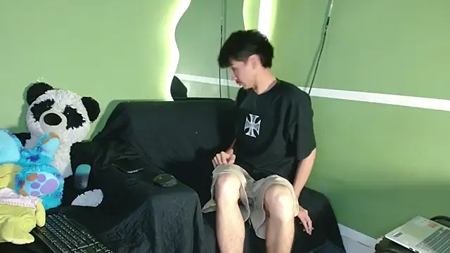 Snapshot of Kurt_williams1 chatting on 11-25-25, 11:49 Kurt williams1 online show from 11-25-25, 11:49