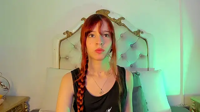 scarlett smith 3 online show from 04-22-26, 02:25