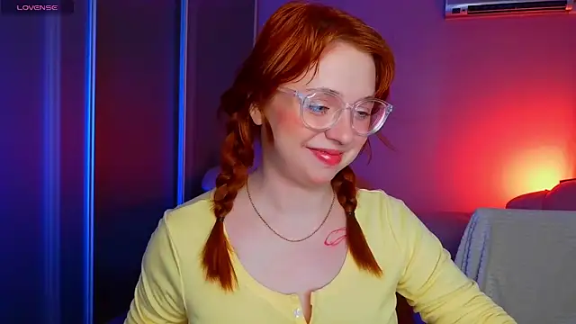 Erica Nelson online show from 06-08-26, 02:45