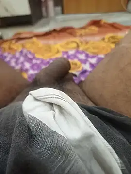 Snapshot of sonudh chatting on 11-13-25, 04:28 sonudh online show from 11-13-25, 04:28