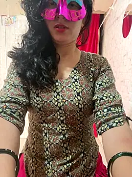 Red Queen 11 online show from 11-26-25, 08:59