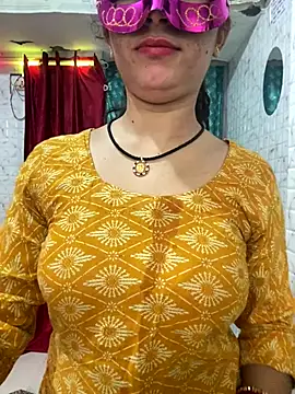 Red Queen 11 online show from 12-15-25, 04:28