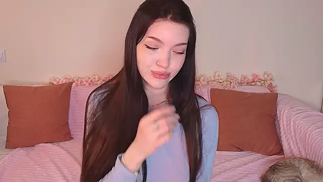 Ashley for you online show from 05-12-26, 04:31