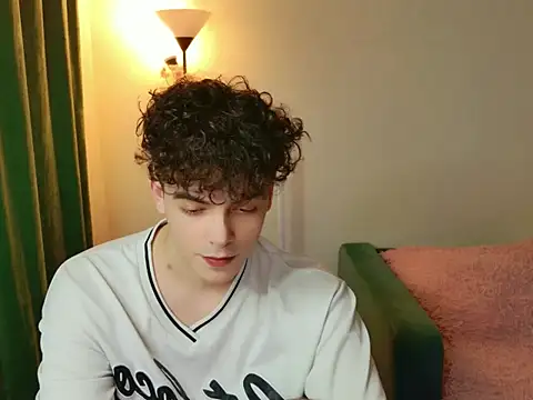 Snapshot of JasonSempler chatting on 11-09-25, 01:20 JasonSempler online show from 11-09-25, 01:20