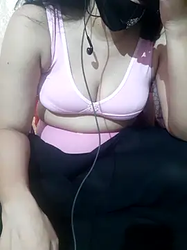 HotGirl23231 online show from 12-15-25, 06:01