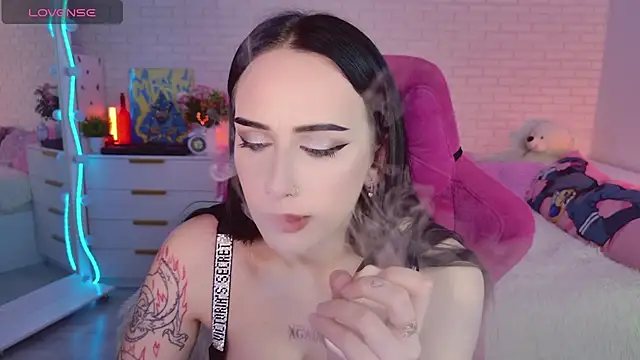 Darineko  online show from 03-12-26, 03:12