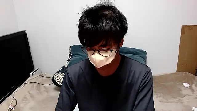 Snapshot of yuu-to-desu chatting on 04-29-26, 04:16 yuu-to-desu online show from 04-29-26, 04:16